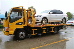 岳普湖附近拖车救援24小时服务热线